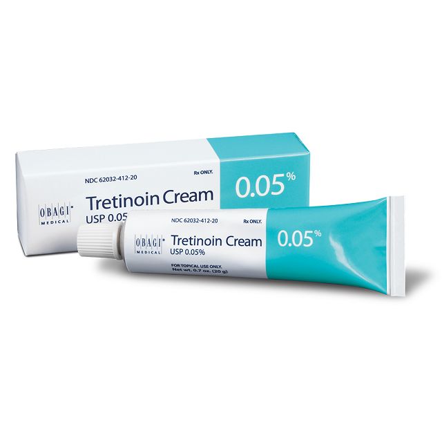 Cách trị mụn mủ bằng thuốc bôi ngoài bằng Tretinoin 0.05%